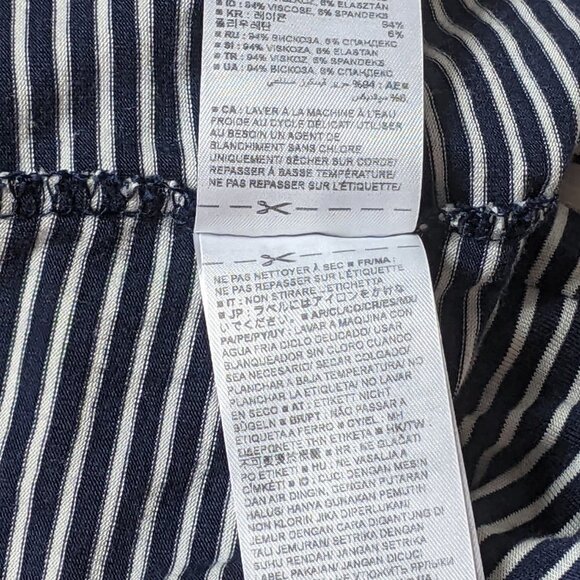 GAP Round Neck Short Sleeve Asymmetric Hem Striped Peplum Shirt  Size Medium - Picture 9 of 14